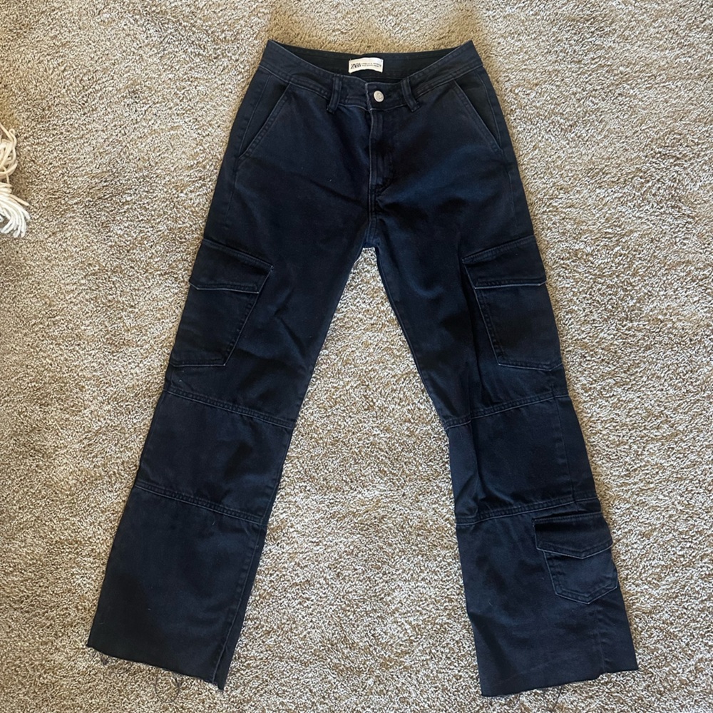 Women’s Zara black cargo pants